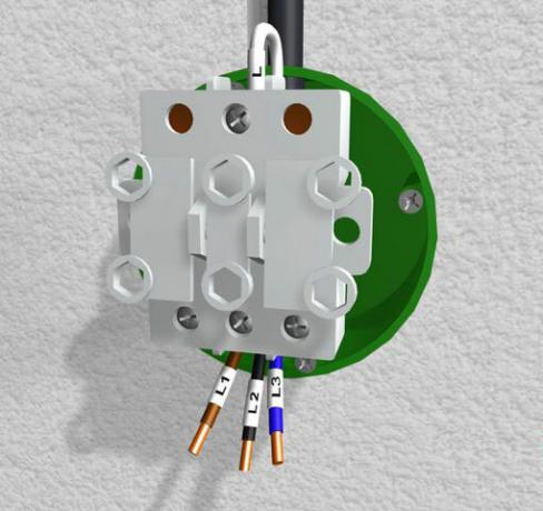 Фигура 2: Свързване на захранващите проводници