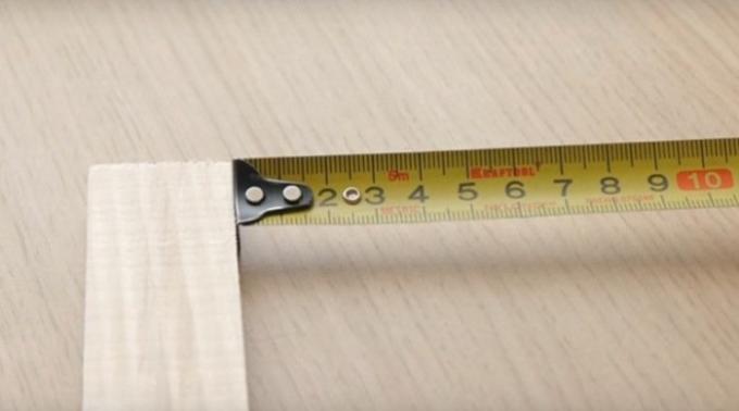 Измерване на лента от обекта.