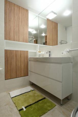Минимализъм в баня дизайн, за да помогне за създаването на перфектен интериор. | Снимка: interiorsmall.ru.