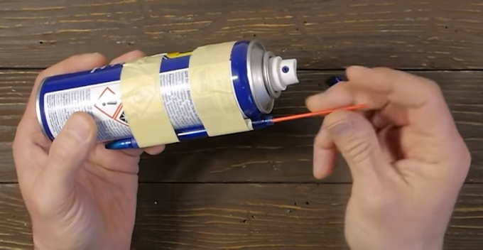 Корпусът на Химикалката точка - страхотна идея за тръба за съхранение