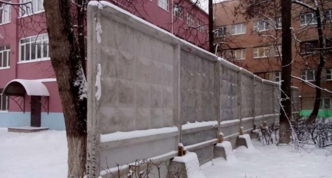 Ограда с диаманти - един от съветските мащабни проекти.