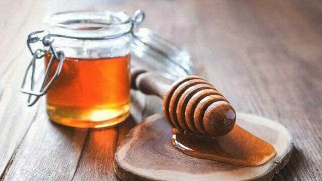 Как да съхранявате мед у дома?