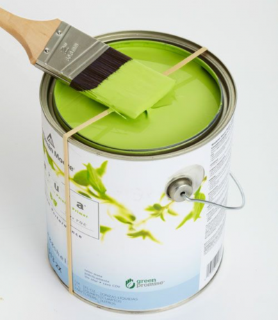 С ластик на буркана ще бъде по-лесно да се премахне излишната боя с четка